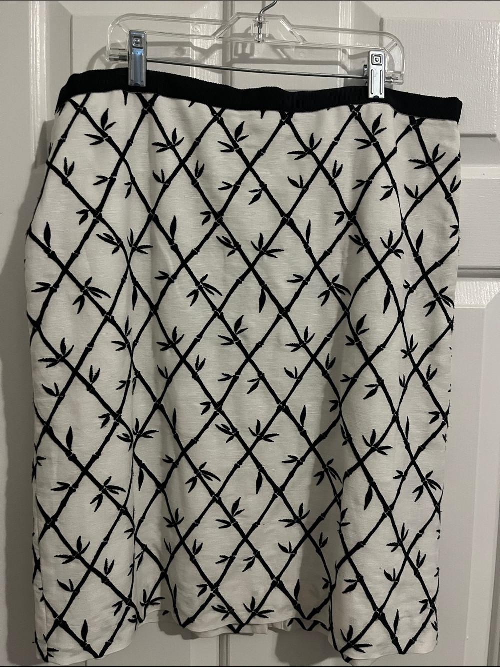 Talbots Black and White Embroidered A-Line Skirt